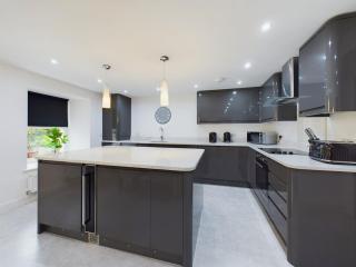 Stylish countryside apartment - 1