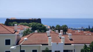 H&F Fort View Apartment - 0