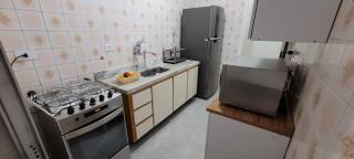 Apartamento na Enseada ambiente familiar e confortável - 7