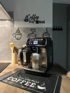 Stylish Home Theater Apartment 1 - 2