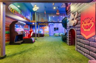 Luxurious 9 Bedroom Oasis at Reunion Resort - 5