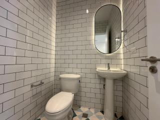 Stunning 1BR in Santa Ana Best Area - 3