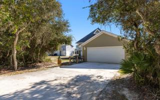 Holzworth House by Oversee 30A - 2