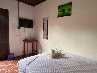 Hostal La Fuente - 3