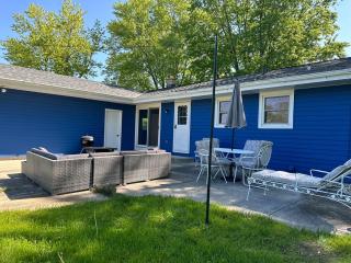 Convenient Countryside Oasis - 9