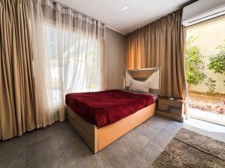 Hidden Gem in New Cairo With A Private Pool Studio - 4