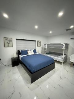 Lovely and Private Studio - 6