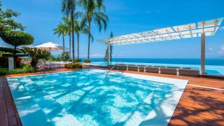 Garden-Access 2BR with Spectacular View - 1