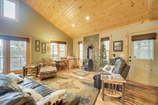 Benoit Lake Escape! Luxe Northwoods Cabin - 6