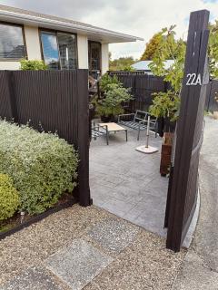 Modern, Light & Warm Central Warkworth - 9