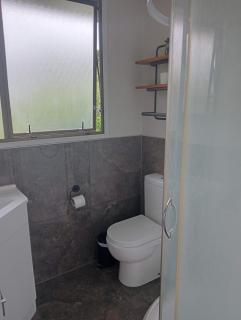 Modern, Light & Warm Central Warkworth - 4