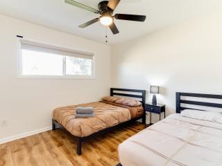 5 Bedroom Charmer in Granada Hills - 4