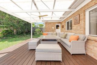 Luxury 3 bedroom 2 bathroom full home with easy access near Cronulla - 8
