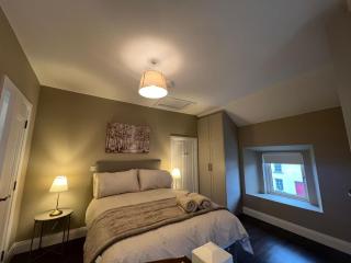 The Corner house, Dromod - 0