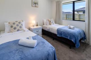 Halswell Quarry - Walk and Explore - 3 bed - 2