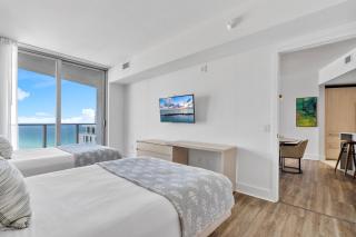 Luxury 22nd floor unit with ocean view - 1