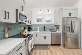 Modern 12 South Loft Walk to Shops Eats & Coffee - 9