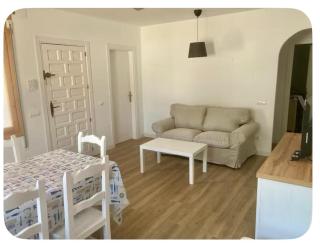 Casa con piscina y barbacoa - 1