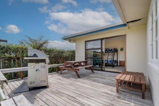 SYLV103 - THE ORIGINAL BEACH BACH - 4