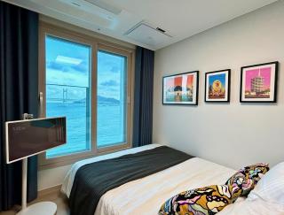 Ocean Front Apartment - 5