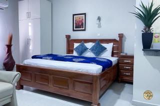 Cozy 1-bedroom Apartment , East Legon- 10 Minutes to Kotoka Intl Airport - 2