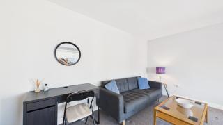 30 Union Road - Cowes - 2