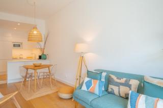 FLH Ocean View Escape at Acqua Residences - 1