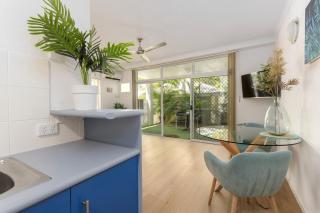 Apartment 2 @ Ocean Palms Apartments - 1