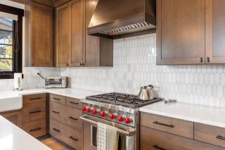 Big Sky Haven Hot Tub plus Fireplace plus Views - 2