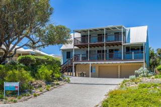 Ocean Vista Large Modern Home With Ocean Views - 0