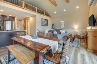 Ultimate Relaxation! Lake-View Cottage in Bradford - 5