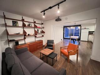 Appartement Mid Century 2 Chambres avec Jardin - 0