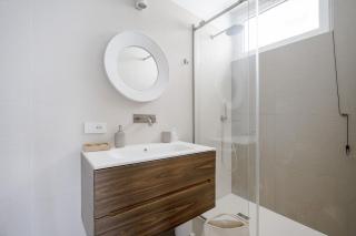 Palazzo Verdi - Seafront Luxe Retreat - 2