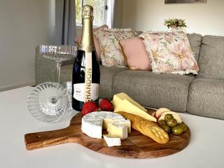 Bella's Beach House - 7