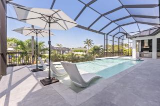 Modern Luxury Oasis Pool and Dock - 3