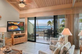 Kahana Village 9 · KHV 9 2BR Oceanfront Condo w Panoramic Maui - 1
