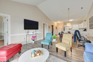 Charming Condo with Balcony, 1 Mi to UNC Charlotte! - 6