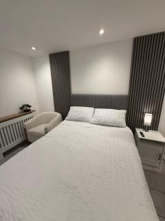 Studio One - Luxe CityStays - 8