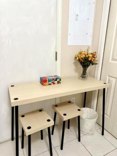 Bright Maple Suite - 5