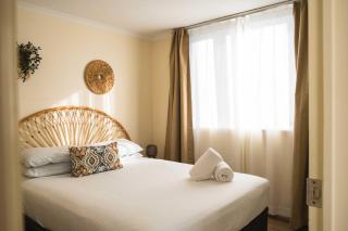 Brisbane CBD Sleep 4 Pool Sauna Roma St Station - 9