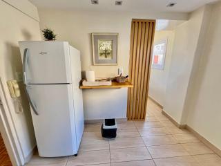 Terraza y balcón en el corazón de Mendoza, cercano Parque General San Martín y Av Arístides - 4