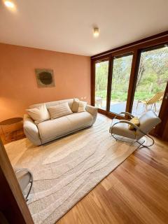 Barnett Bush Retreat - 2