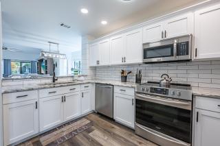 Beachwalk Villa 5202 - 6