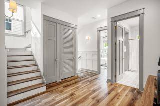 Blue Porch Paradise - 9