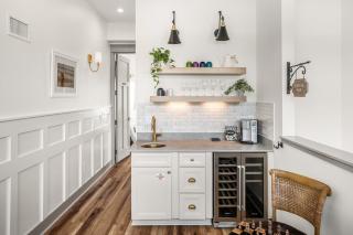 Blue Porch Paradise - 6