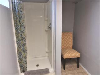 Affordable for 8 guests-King bed-2 Baths-Firepit - 9