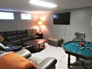 Affordable for 8 guests-King bed-2 Baths-Firepit - 1