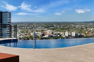 Rooftop Pool Stunning Apartment Queen Street - 9
