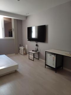 Gwangyang Hollywood Motel - 2