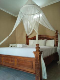 Khailash Warung and Home Stay - 2